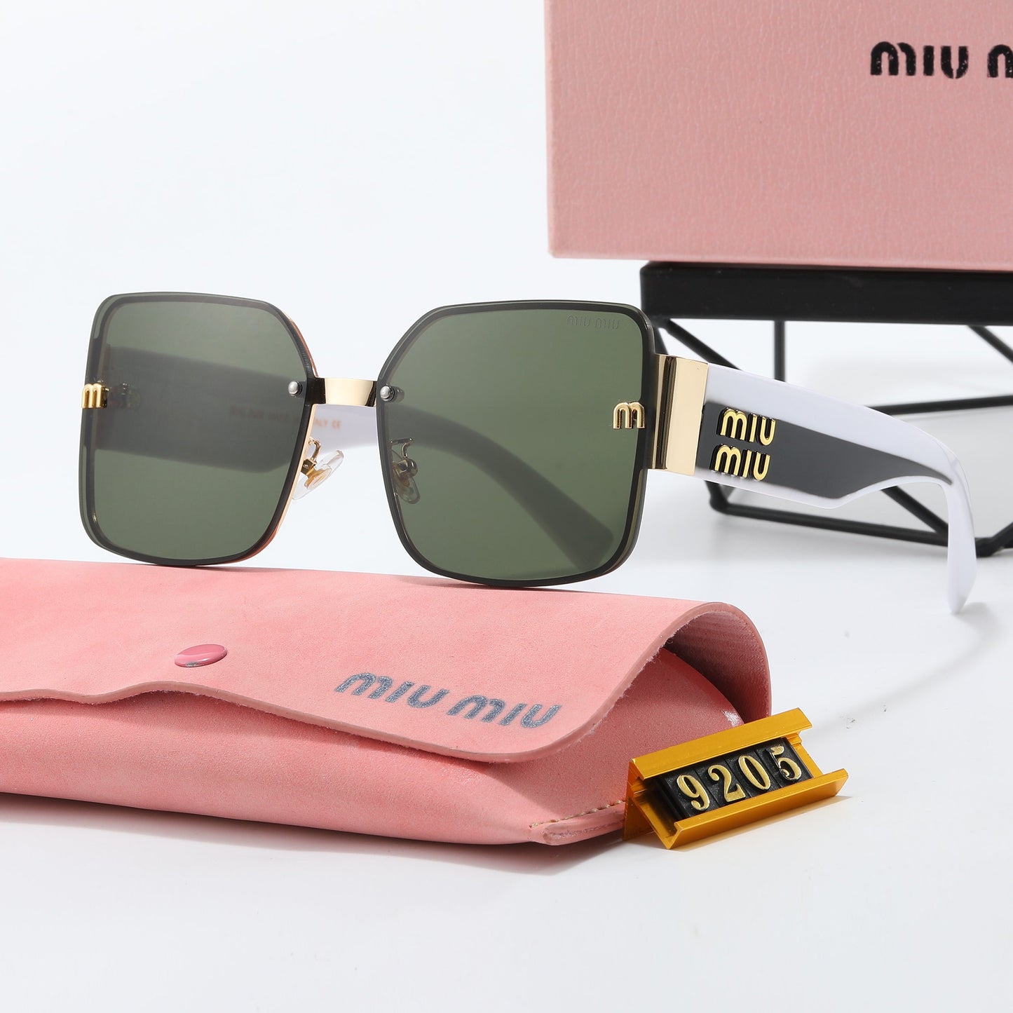 Fashion Sunglasses窶・1877