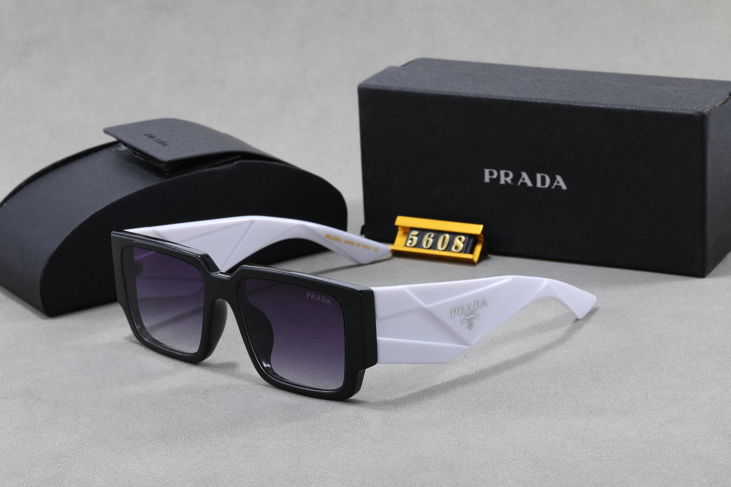 Fashion Sunglasses窶・1355