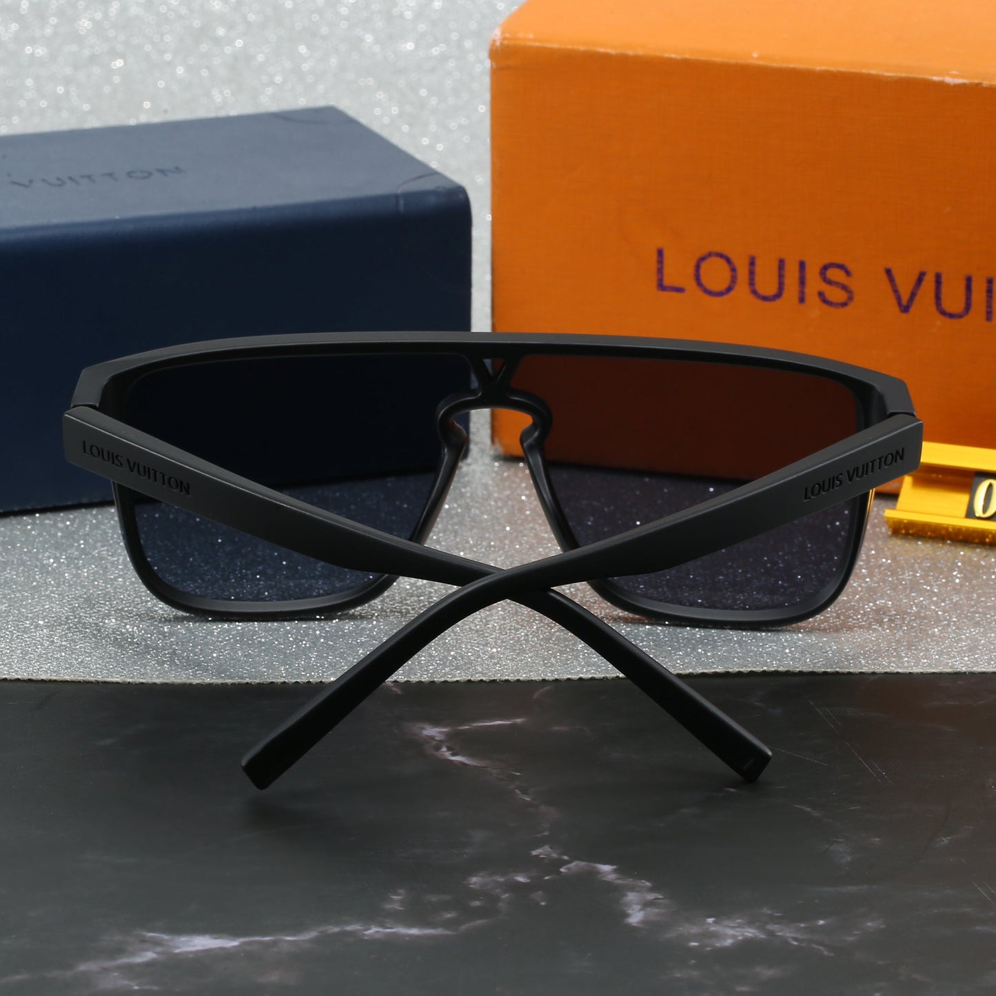 Fashion Sunglasses窶・8345