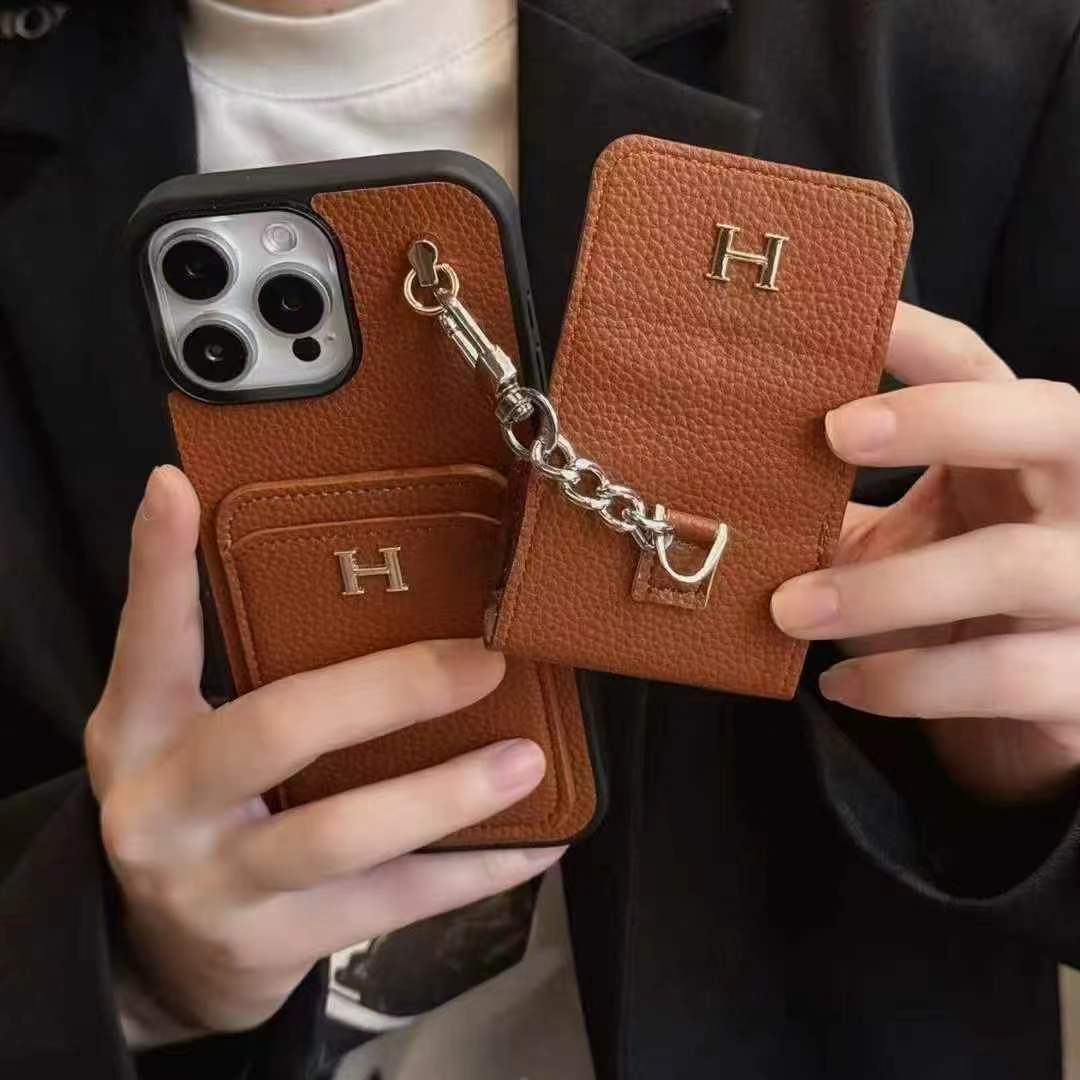 The world's newest luxury iPhone 17 case-4